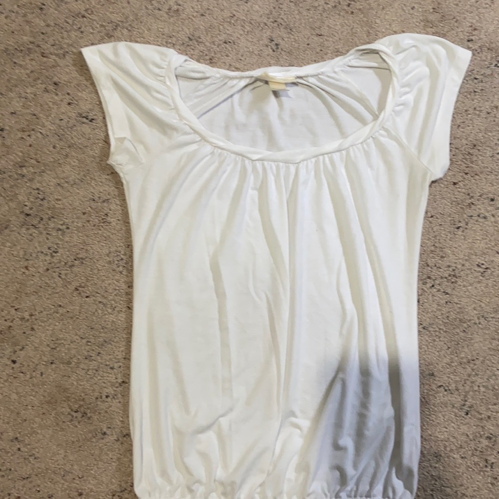 Size small top